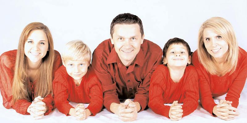 El real oratorio del Caballero de Gracia reflexiona sobre el valor educativo del núcleo familiar en el marco del Año de la Familia