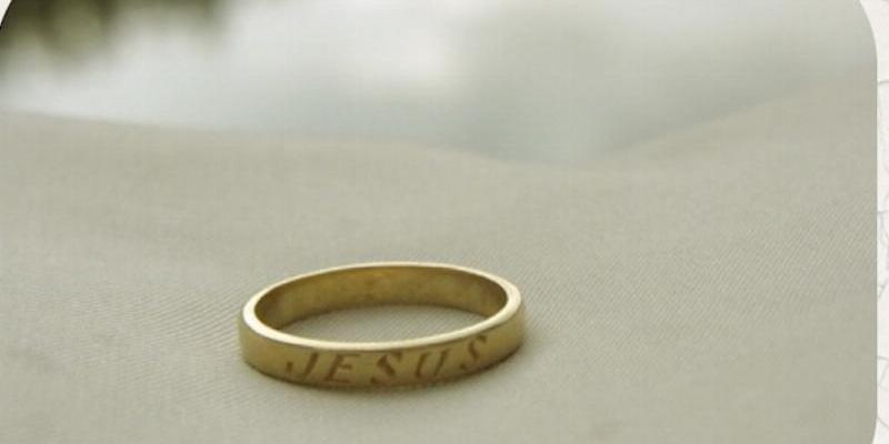 La UESD analiza el Ritual de Consagración de Vírgenes en una jornada de formación presentada por monseñor Jesús Vidal