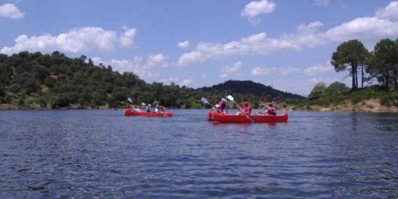 La Milagrosa organiza un campamento para niños y jóvenes en Navaluenga