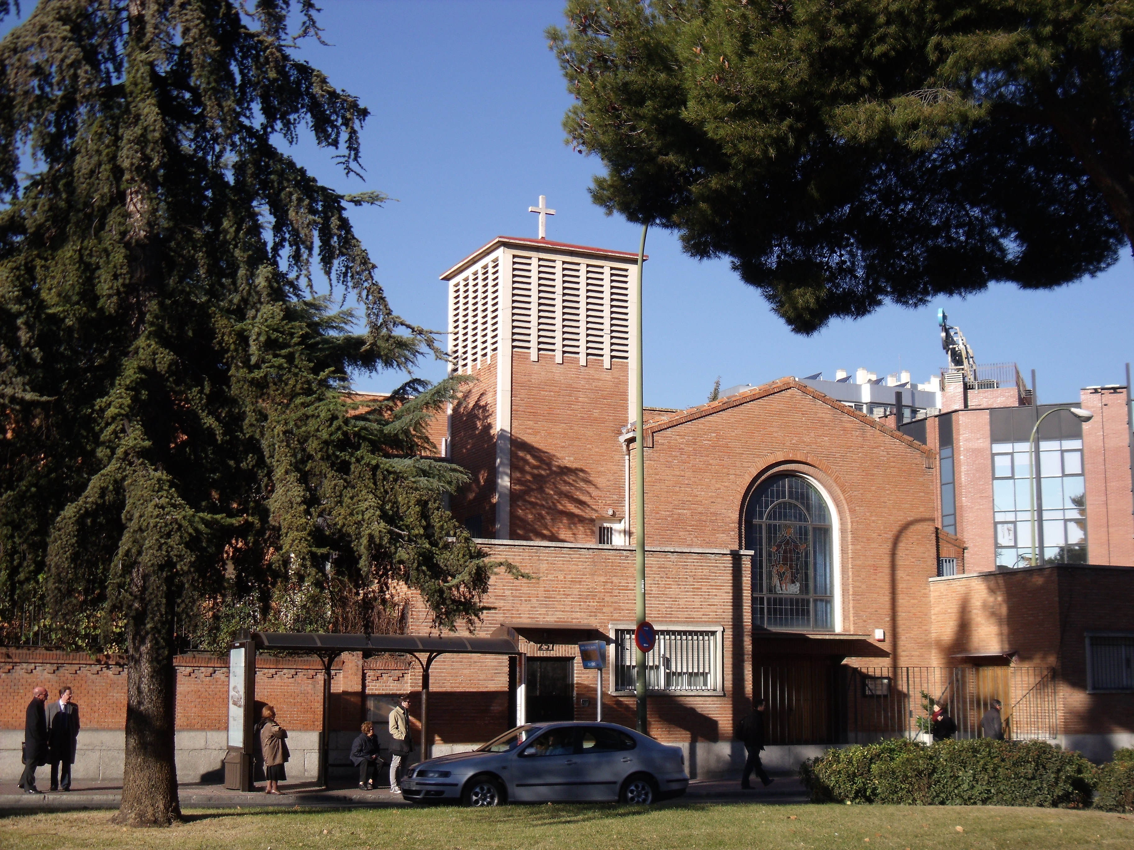 El convento de las madres Pasionistas celebra una Eucaristía en el 75 aniversario de su fundación
