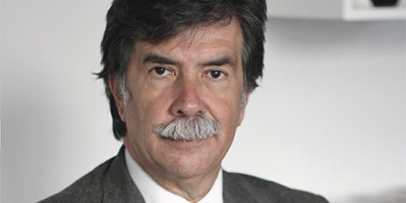 Javier Urra imparte una conferencia en San José de Las Matas