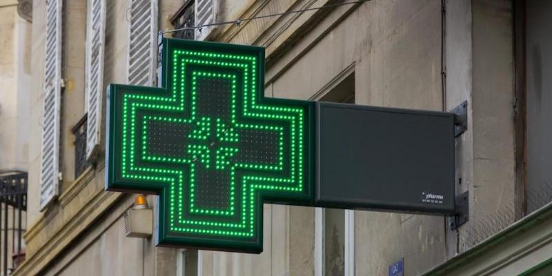 Farma Solidaria sigue colaborando con Cáritas Diocesana de Madrid con un donativo para las familias de Carabanchel