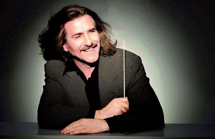 Luis Cobos ofrece un concierto a beneficio de Manos Unidas