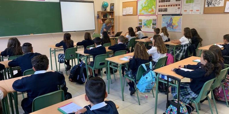 Los titulares y directivos de la escuela concertada católica se ponen al día