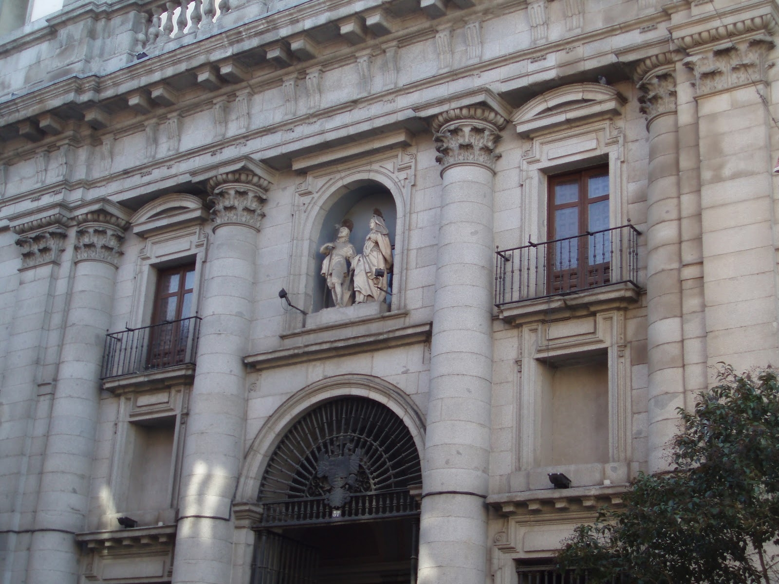 La colegiata celebra una Misa mensual en honor a su titular, Nuestra Señora del Buen Consejo