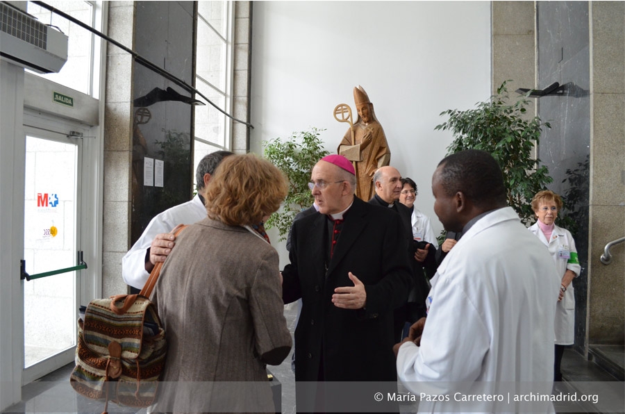 Monseñor Carlos Osoro: «Uno cura cuando conoce la totalidad de la persona», también su dimensión trascendente