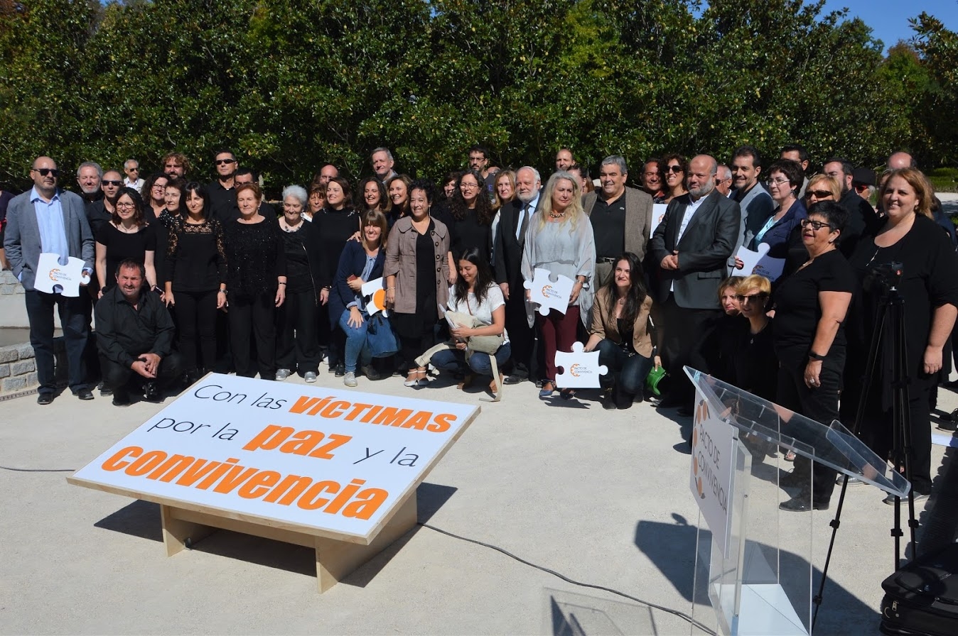 «Queremos expresar nuestro dolor, afecto y solidaridad a las víctimas de los ataques terroristas sufridos en Barcelona y Cambrils, a sus familiares y amigos»