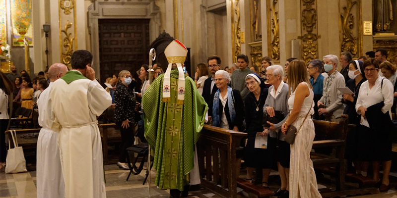 El carisma de madre Carmen Sallés se mantiene 125 años después: «Amad a los niños y sabréis educarlos»