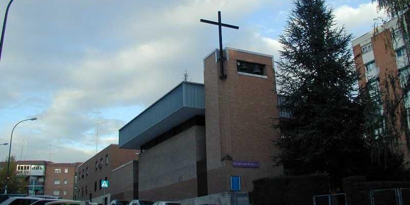 Santa Rosalía acoge un encuentro de Cáritas Vicaria I con motivo de la II Jornada Mundial de los Pobres