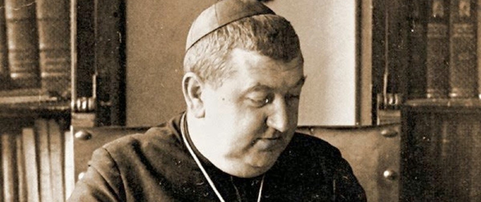 La catedral acoge una Misa de acción de gracias por la canonización de san Manuel González