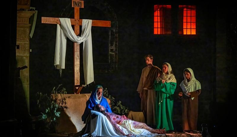 Gonzalo Madrid, coordinador de la Pasión Viviente de Colmenar Viejo en su XX aniversario: «Es una catequesis, una manera de expresar nuestra fe y nuestro fervor hacia el Señor».