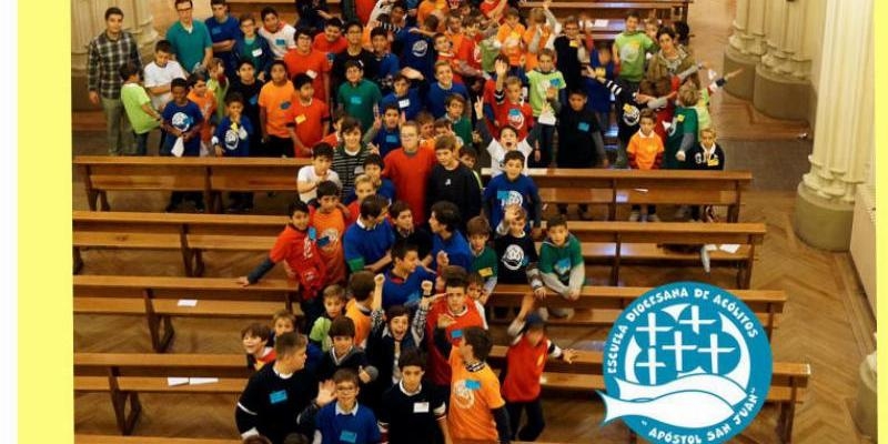 Monseñor Jesús Vidal y monseñor Santos Montoya participan en el XXV Día del monaguillo