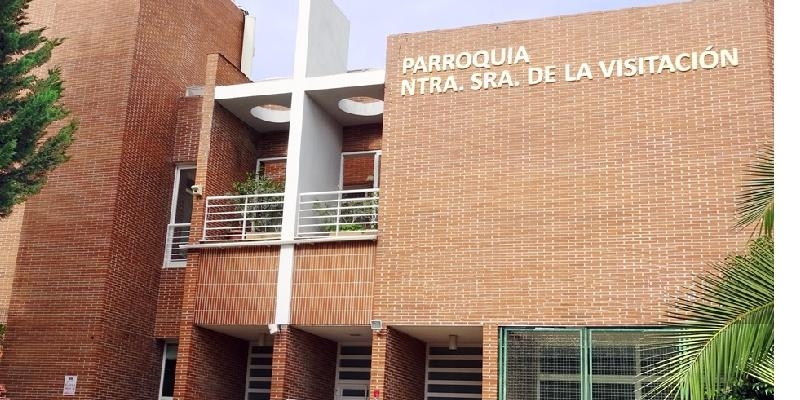 Nuestra Señora de la Visitación de las Rozas emite las celebraciones a través de su página web y de YouTube