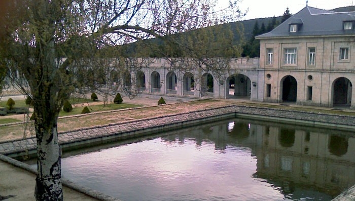 Ejercicios espirituales del 8 al 11 de diciembre en la Hospedería del Valle de los Caídos