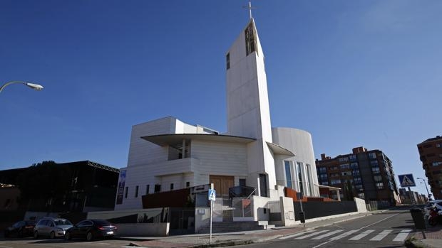 Fieles de la parroquia Beata María Ana Mogas se consagran a la Virgen