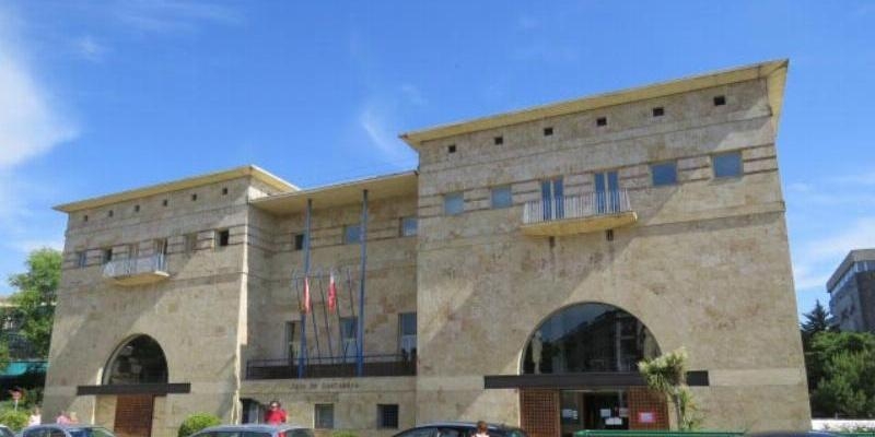 El cardenal Osoro celebra el 38 aniversario de la Casa de Cantabria en Madrid