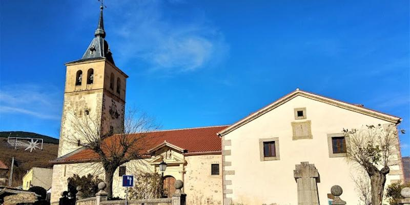 San Andrés Apóstol de Rascafría acoge una Eucaristía en honor a la Virgen del Carmen con imposición de escapularios