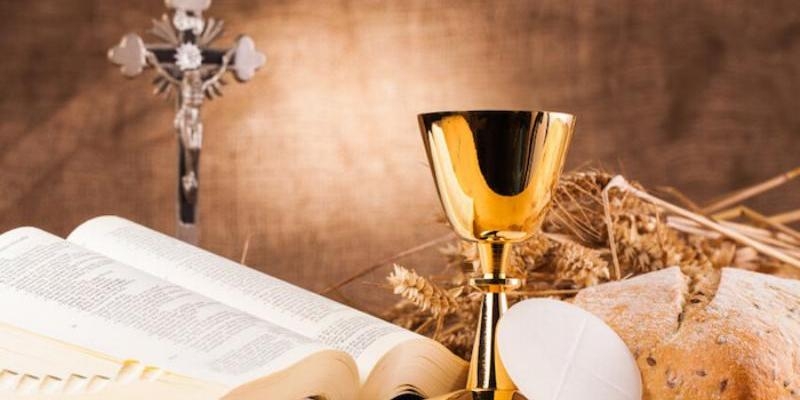 El neopresbítero Jesús Sánchez Sánchez celebra su primera Eucaristía en Santa María de Majadahonda