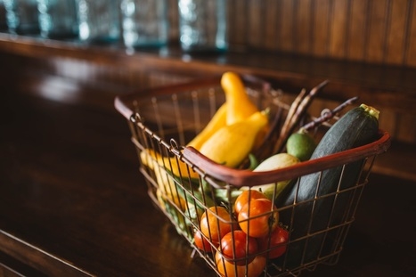 La Fundación Pan y Peces colabora con HelUp y Eversheds Sutherland Nicea para alimentar a 15 familias durante un año