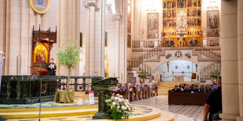 El cardenal Cobo, en el acto de Reparación a las víctimas de abusos: «Rotundamente, la Iglesia de Madrid quiere afrontar el dolor que provoca todo tipo de abusos: sexuales, de poder, de conciencia y espirituales»