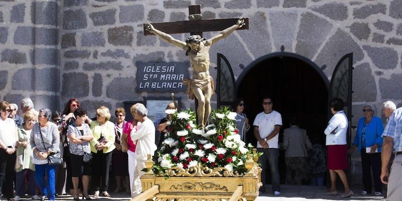Cerceda honra al Santísimo Cristo de la Esperanza con Misa y procesión