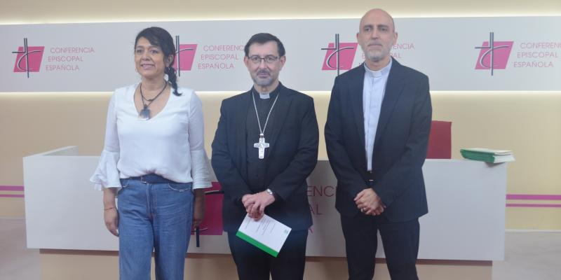 El cardenal José Cobo, en la presentación de la Exhortación pastoral de la CEE sobre la pastoral con migrantes: «Este documento ayuda a mirar a cada migrado desde la dignidad del Evangelio»