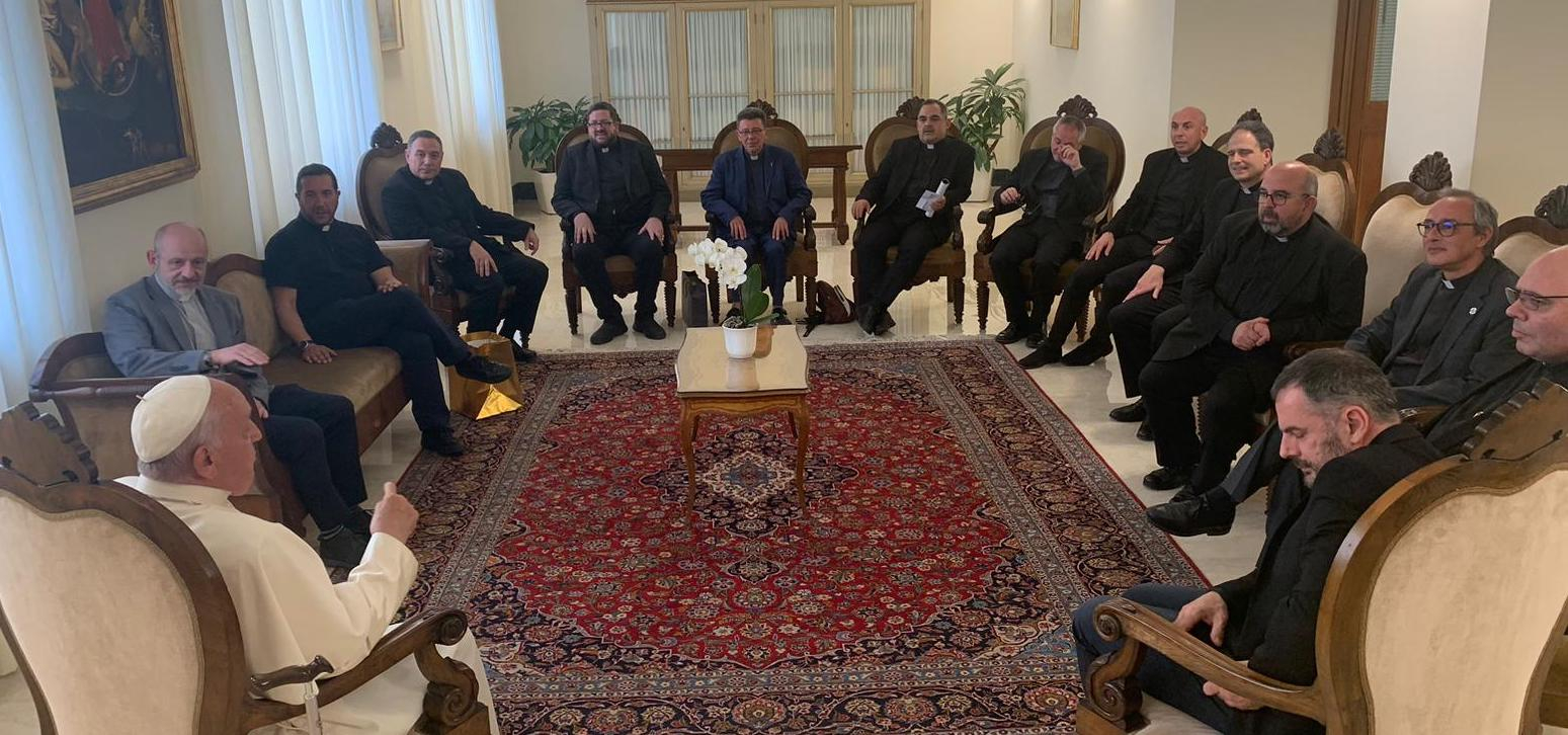 El consejo del Papa Francisco a los sacerdotes de la diócesis de Madrid que han celebrado sus bodas de plata: «No os apartéis de la gente»