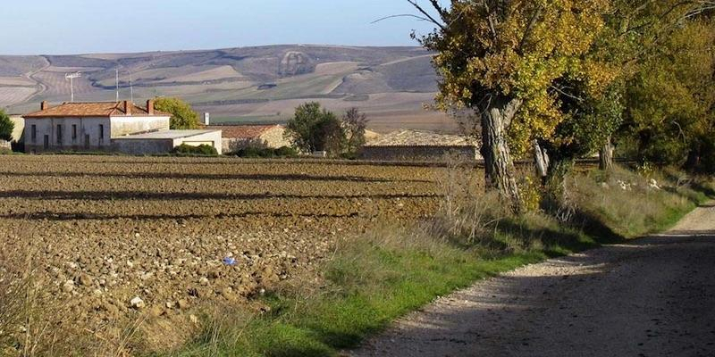 San Benito Menni de Carabanchel continúa este verano su recorrido por el Camino de Santiago con familias