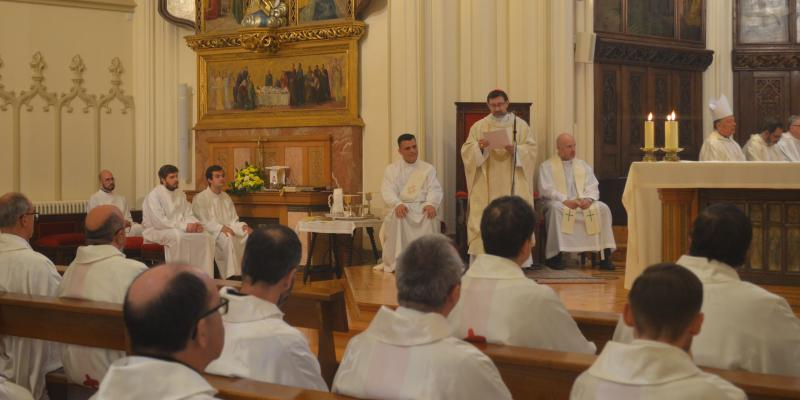 El cardenal José Cobo, en la festividad litúrgica de san Juan de Ávila: «Nos enseña a amar no al ideal de Iglesia, sino a la realidad de la Iglesia»