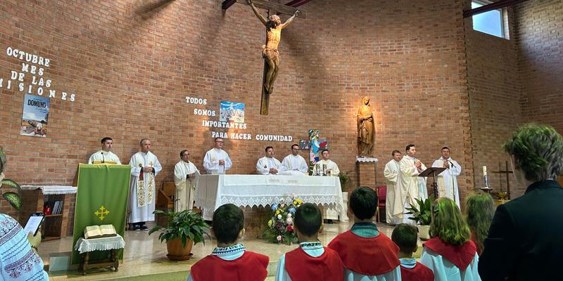 Los católicos rumanos en Madrid celebran la Virgen de la Unidad, una advocación que refleja «la espiritualidad rumana, pero también la idea de crear puentes»