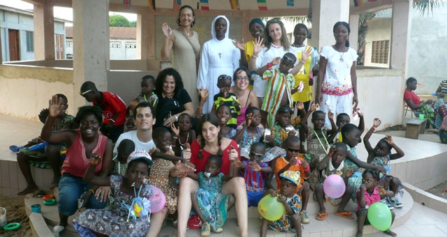 Mensajeros de la Paz y la Escuela Superior de Ingenieros Industriales de la Universidad Politécnica de Madrid presentan Magia por Benín en Madrid