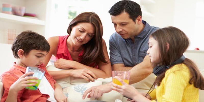 Nuria Lasheras ofrece en San Germán 'Pautas para crecer en familia en amor y comunicación'