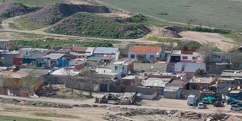 El arzobispo urge a dar una solución al «problema humanitario de primer orden» de la Cañada Real