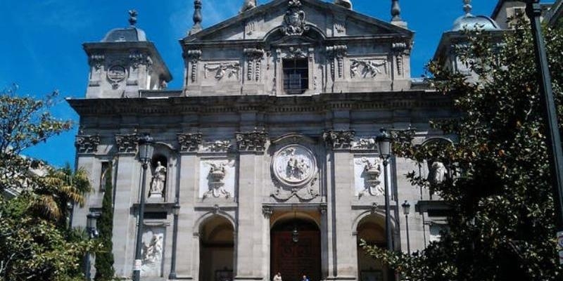 Santa Bárbara recibe la visita pastoral de monseñor Santos Montoya
