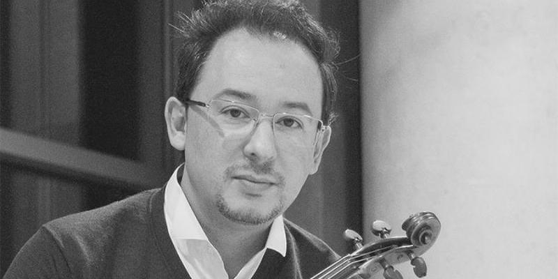 Vicente Cueva y Navarro ofrece un concierto en la iglesia de la urbanización de Cotos de Monterrey