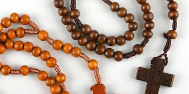 Radio María invita a todos los niños a unirse en el rezo del santo rosario por la paz en el mundo