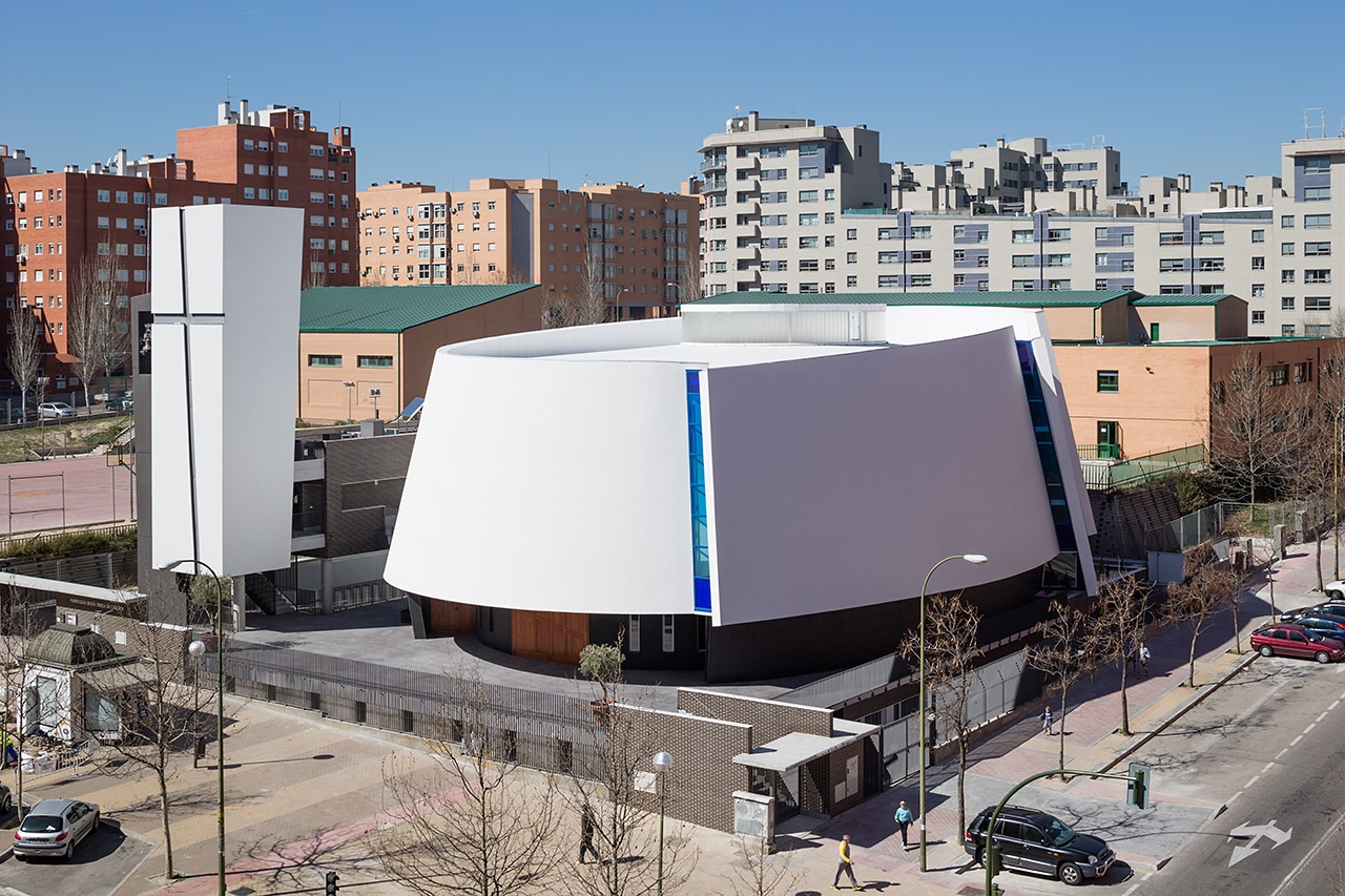 La parroquia Santa Teresa de Calcuta celebra su fiesta titular