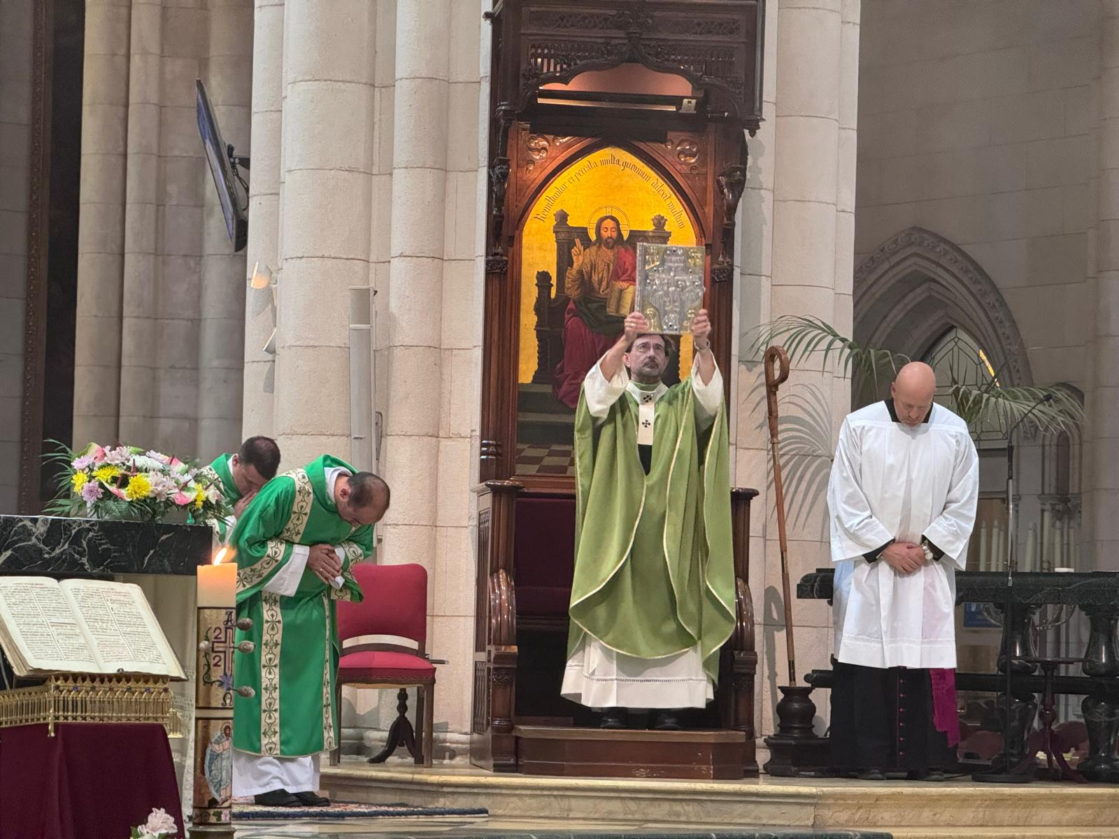 El cardenal Cobo abre la Semana de la Palabra en Madrid: «La Palabra está destinada a ser compartida, fortalece los lazos entre nosotros y es la mejor herramienta de evangelización»