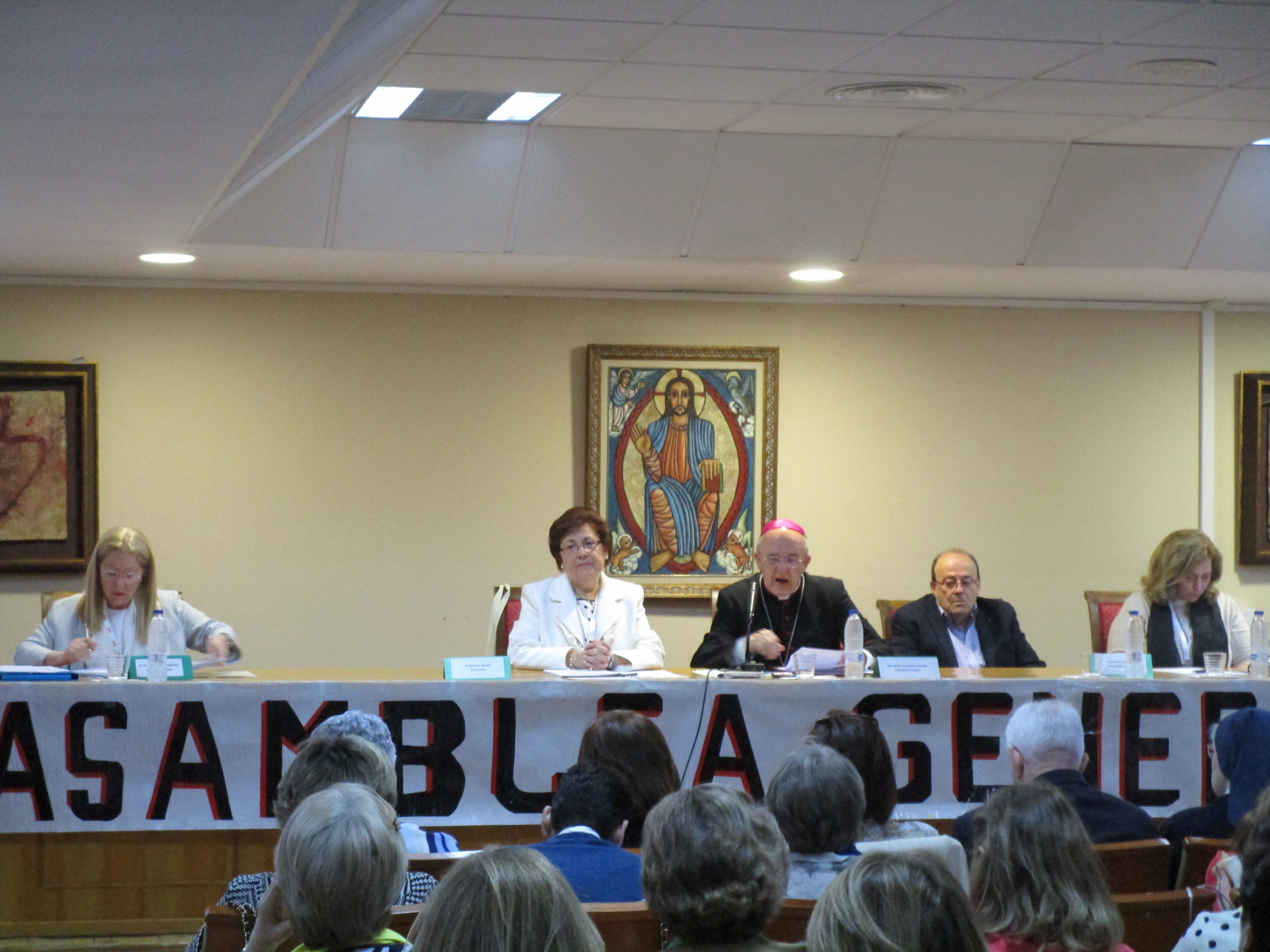 Monseñor Osoro participó en la Asamblea General 2016 de AIC-España en El Escorial