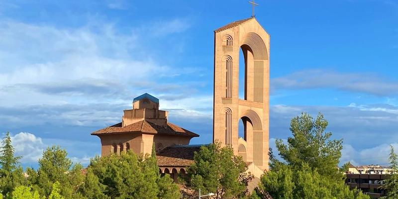 Santa María de Caná de Pozuelo acoge una solemne Eucaristía con sacramento de la Confirmación