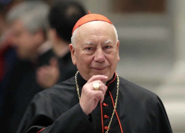 Presentación de un libro del Cardenal Coccopalmerio en la Universidad San Dámaso