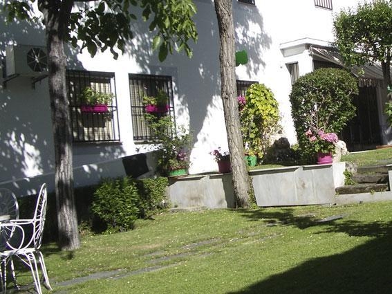 El grupo seglar de las Esclavas de la Virgen Dolorosa celebra en Madrid su asamblea general