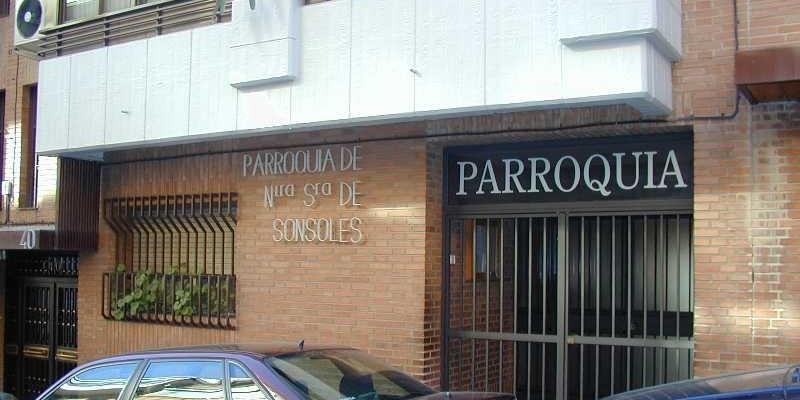 El vicario episcopal de la II presenta al nuevo párroco de Nuestra Señora de Sonsoles