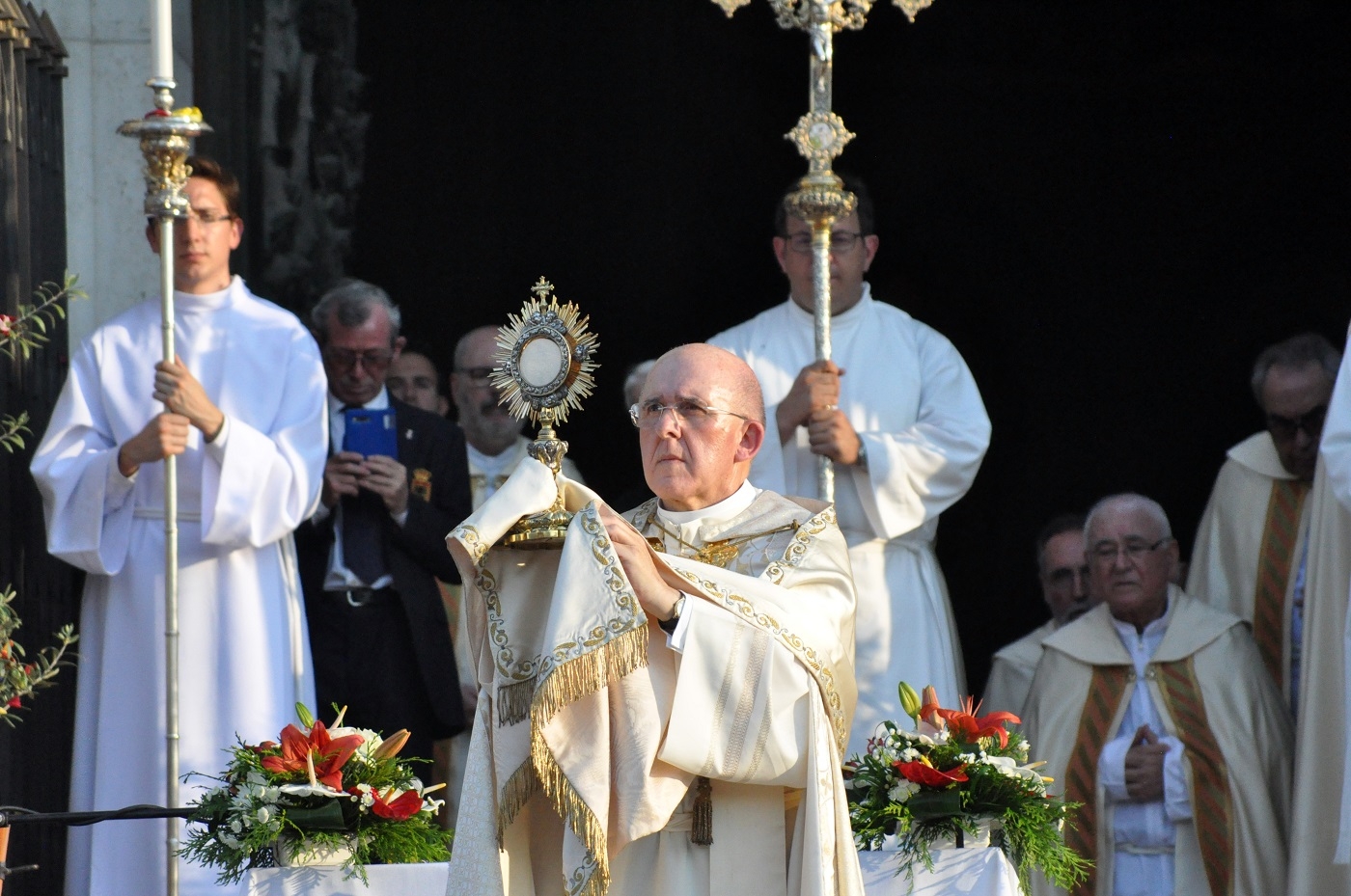 Cardenal Osoro, en el Corpus Christi: «Si nos alimentamos de Dios es posible ver, en los demás, hermanos»