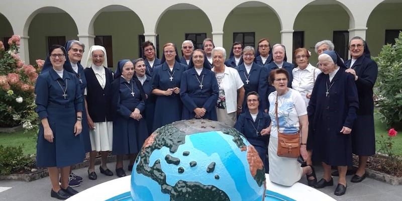 Elegido el nuevo gobierno general de las Misioneras del Divino Maestro