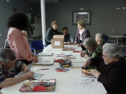 ¡Abril, con Nuestros Mayores! en Cáritas en el arciprestazgo de Villaverde Alto y Ciudad de los Ángeles de Vicaría V