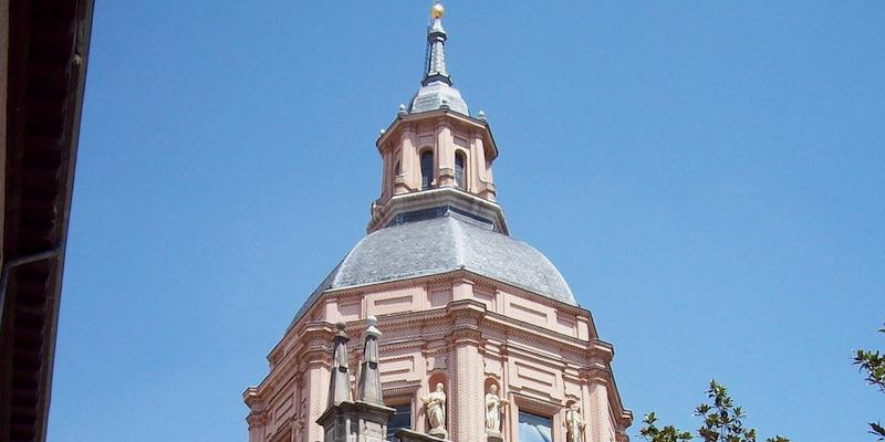 San Andrés Apóstol prepara con un triduo la fiesta de la Virgen Milagrosa