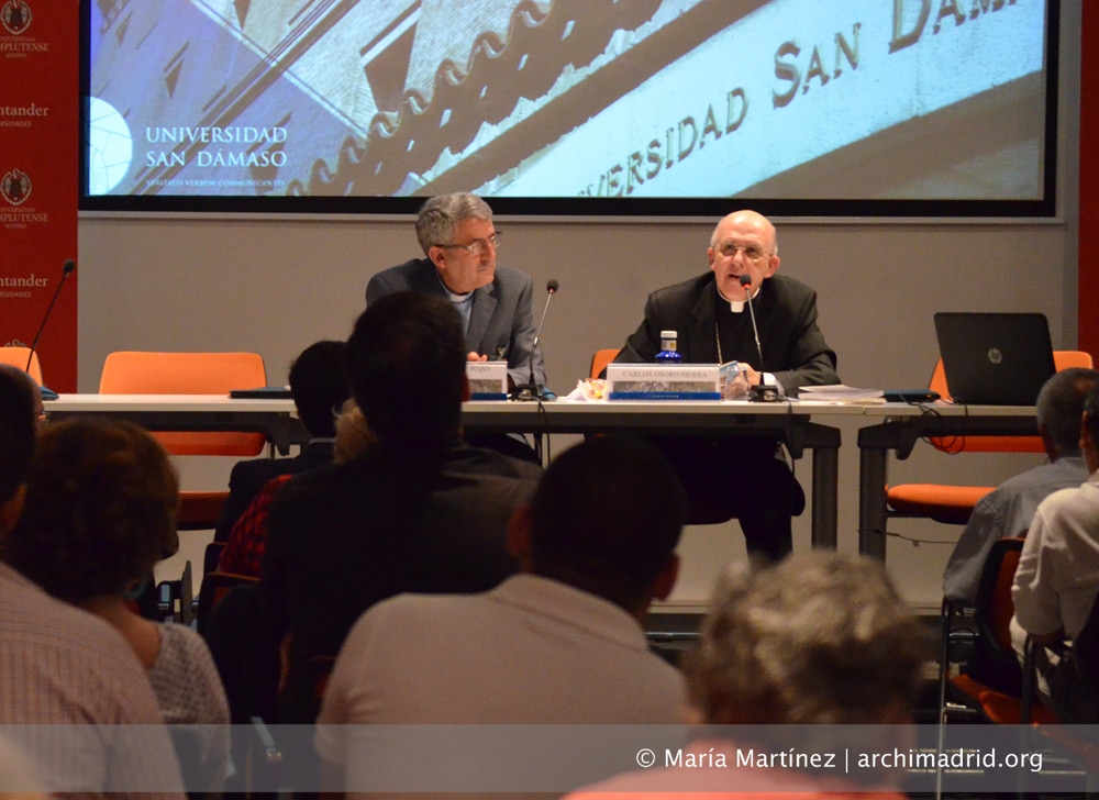 Mons. Osoro: &quot;La Iglesia tiene que ser una Iglesia madre&quot;