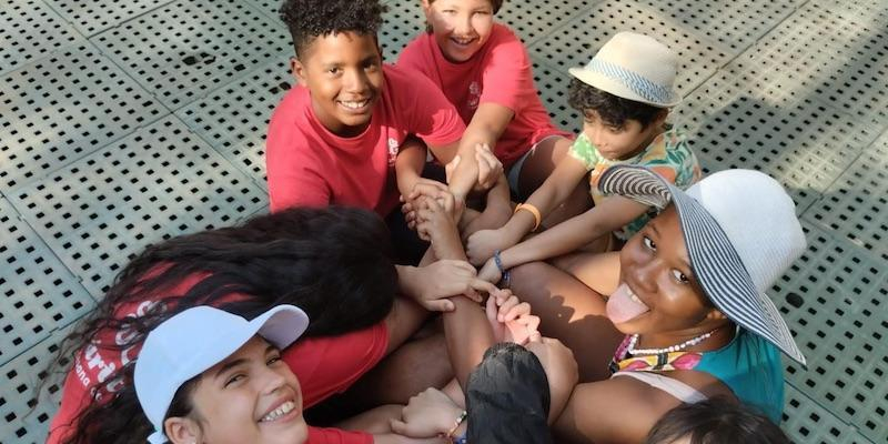 Más de 260 niños, niñas y adolescentes participan en las colonias y campamentos de Semana Santa de Cáritas, «con el objetivo de conciliar la vida laboral y familiar en igualdad de condiciones con el resto de familias de Madrid»