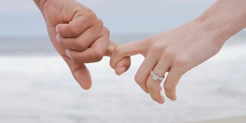 Nuestra Señora del Carmen de Pozuelo lanza el curso Nuevo noviazgo